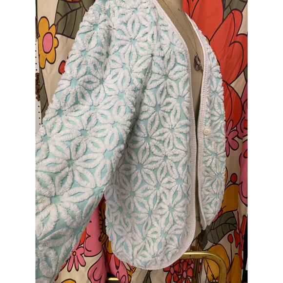 1980s chenille jacket aqua and white daisy m/l fuzzy boxy blanket 36 to bust 80s - Picture 10 of 10